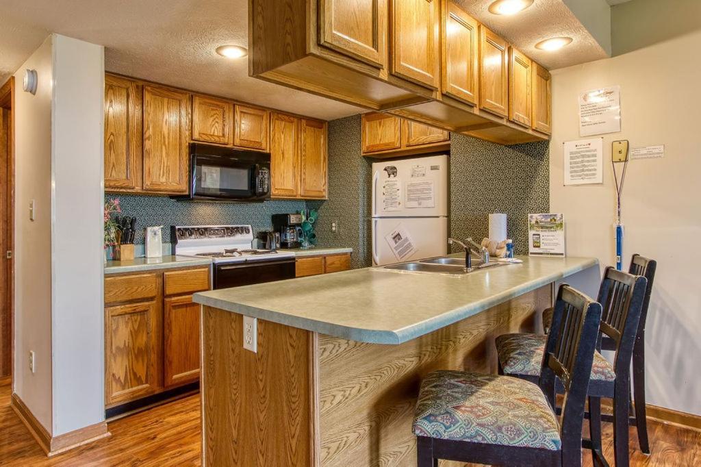 Serenity Heights, Amazing Views, Hot Tub Pool Access, 1089 Free Tickets Each Paid Day, Dollywood Gatlinburg Esterno foto