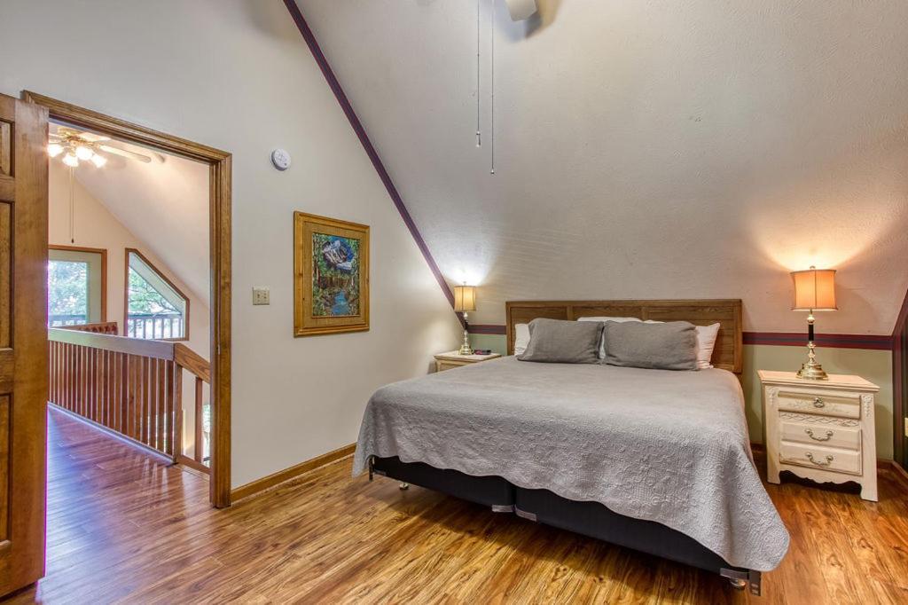 Serenity Heights, Amazing Views, Hot Tub Pool Access, 1089 Free Tickets Each Paid Day, Dollywood Gatlinburg Esterno foto