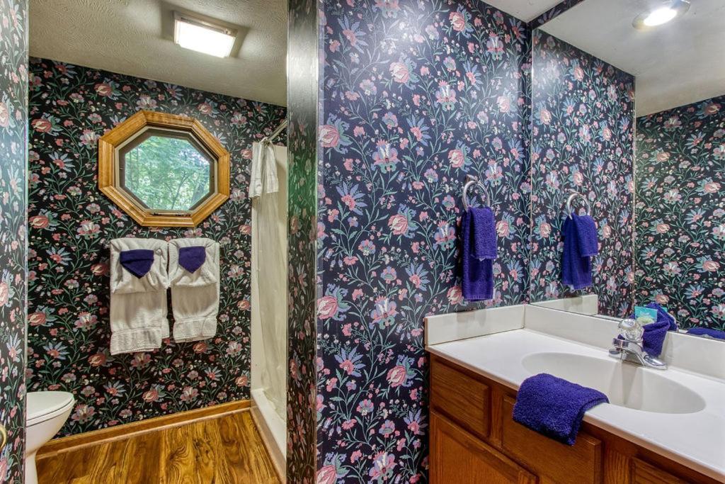 Serenity Heights, Amazing Views, Hot Tub Pool Access, 1089 Free Tickets Each Paid Day, Dollywood Gatlinburg Esterno foto