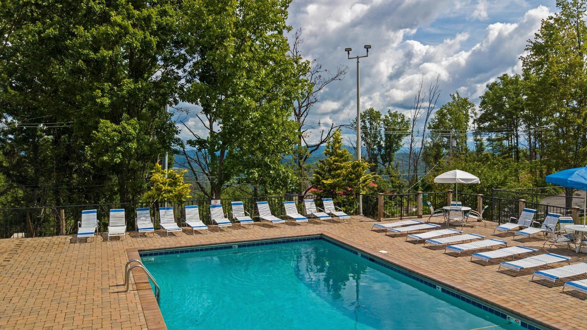 Serenity Heights, Amazing Views, Hot Tub Pool Access, 1089 Free Tickets Each Paid Day, Dollywood Gatlinburg Camera foto
